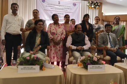 Group photo of advocates and judicial officials at the two-day mediation training seminar in Pune